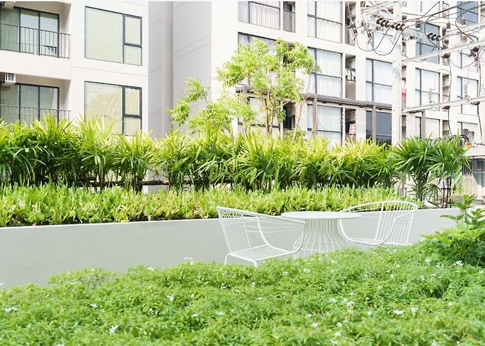 Apartment 沙吞sathon-charoen Nakhon精品公寓